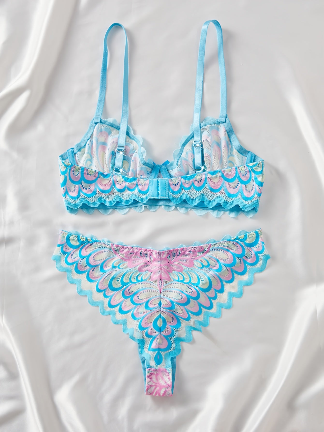 Sexy Lingerie Set For Women With Heart Lace Embroidered New Bra