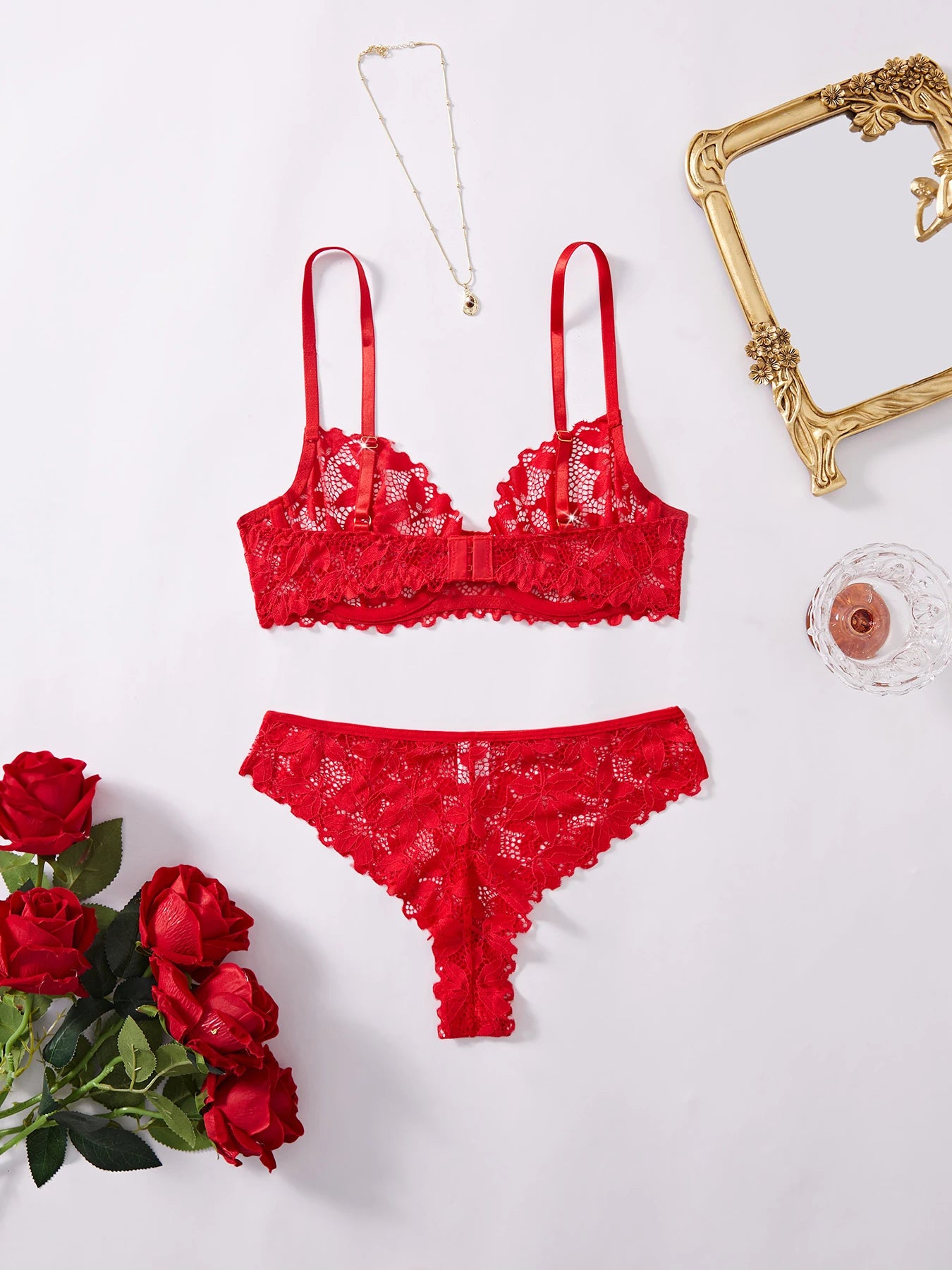 Unique Design Comfortable Floral Print Lace and Mesh Mature Women Sexy Revealing Lingerie