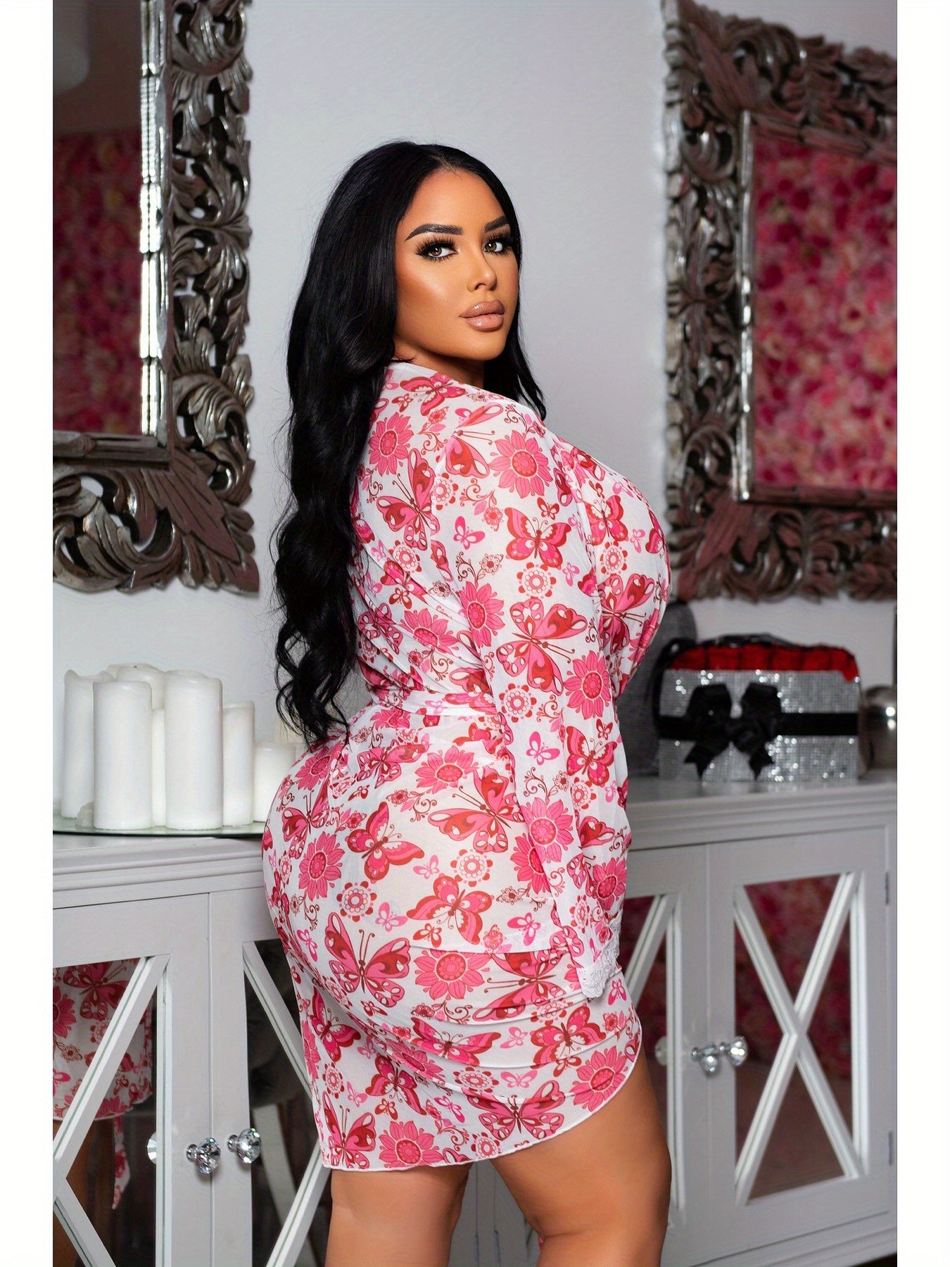 Plus size floral print robe